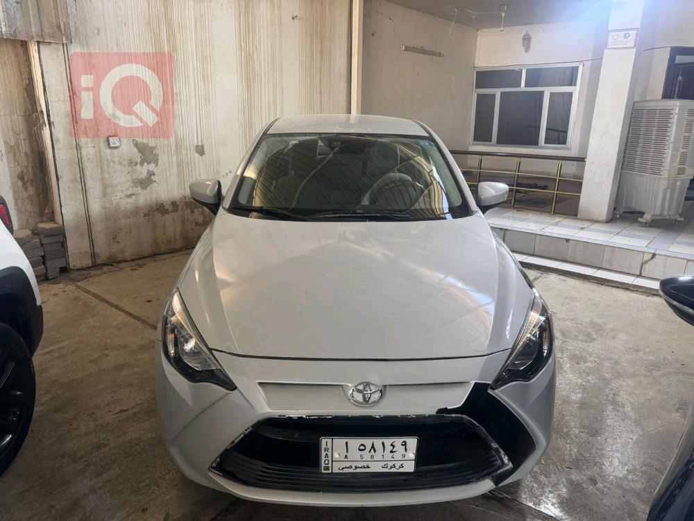 تۆیۆتا یارس